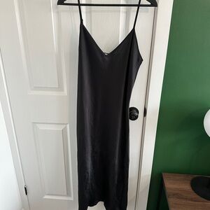 Wilfred Satin black V-Neck Dress